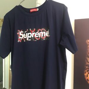 Supreme T-shirt